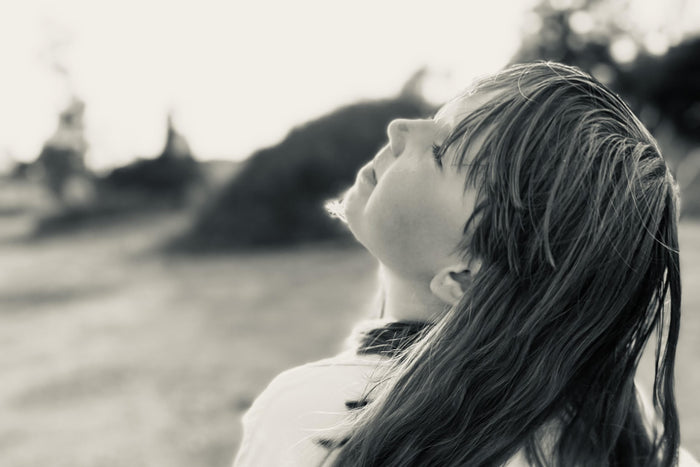 Acceptera läget men håll dem i handen